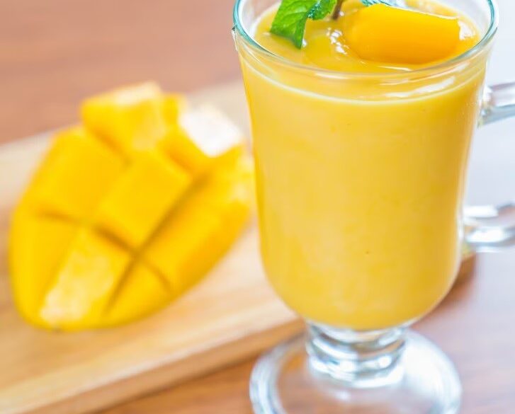 Mango-Ginger Smoothie